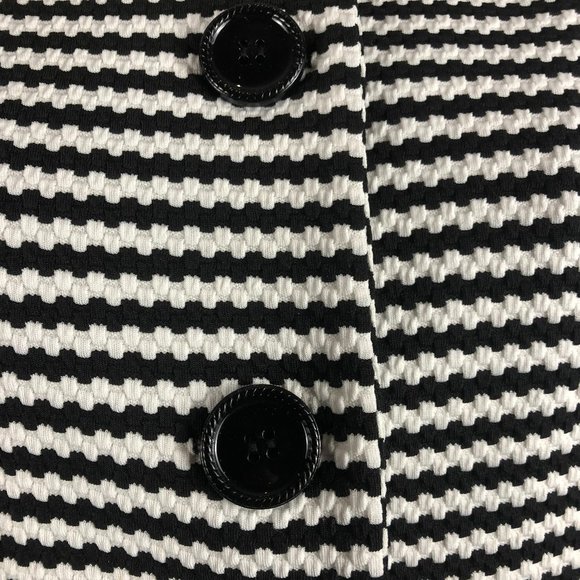 👛 (ANY 2/$20) TRISISTO Femme Brand Stretchy Black & White Jacket Big Buttons S… - Picture 5 of 12